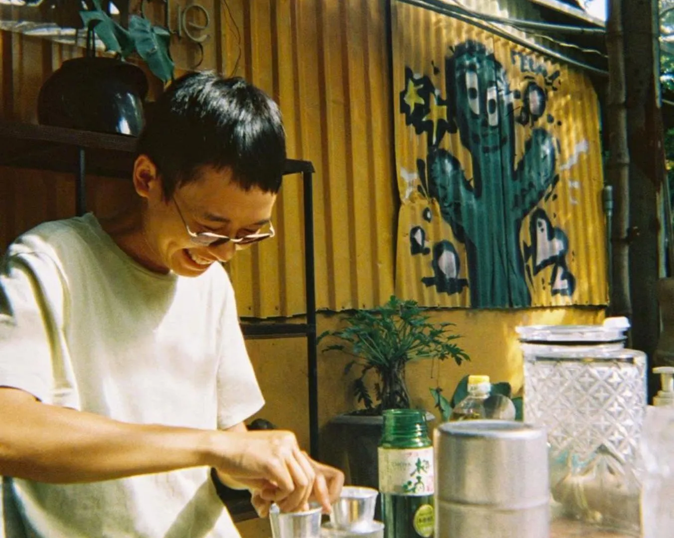 Bed & Breakfast Cactos Bar & Homestay Ho Chi Minh City