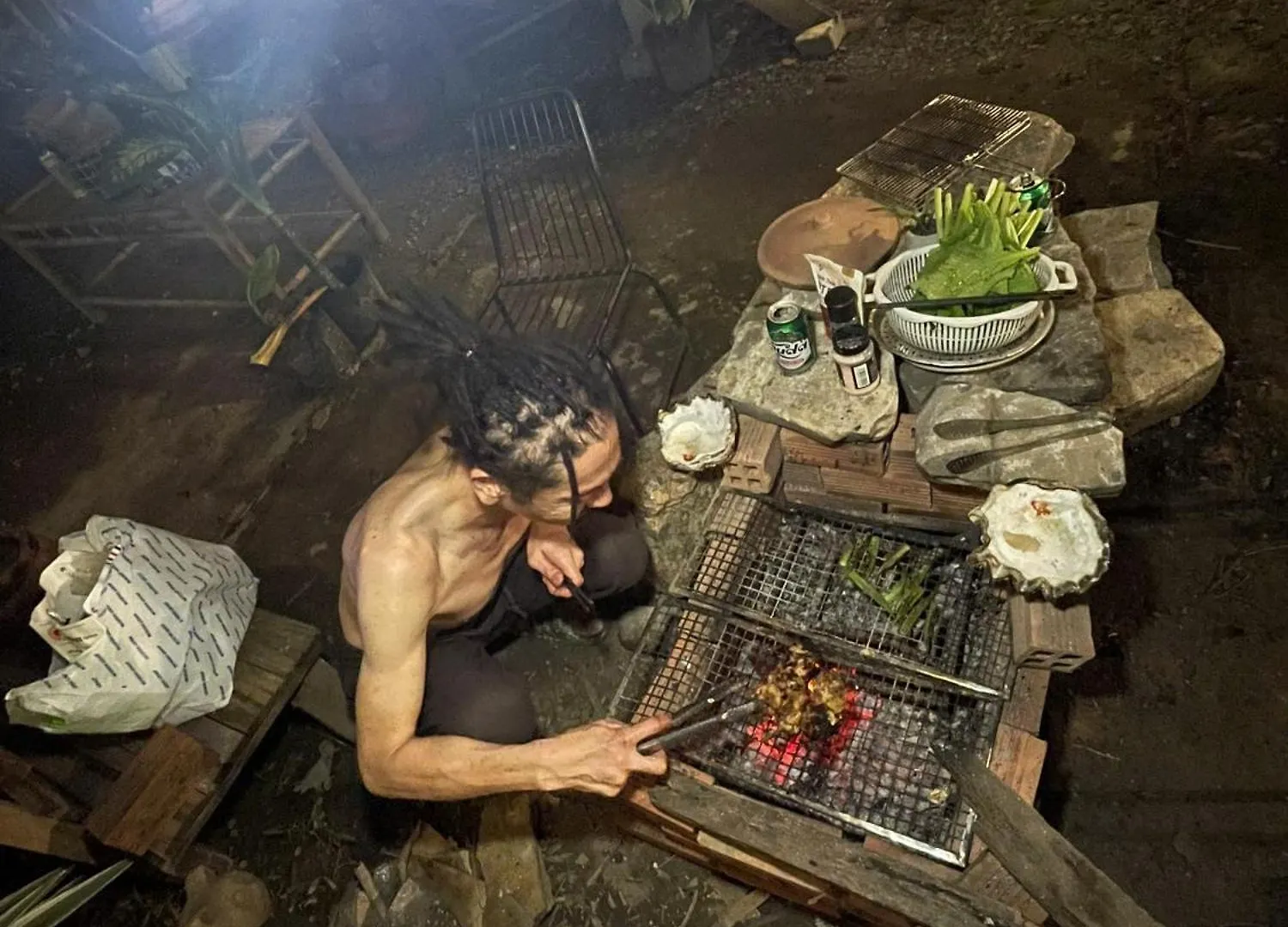 Bed & Breakfast Cactos Bar & Homestay Ho Chi Minh City